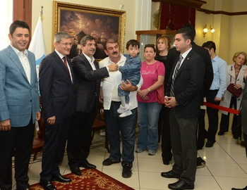 Güllüceden Pendikte bayram mesajı