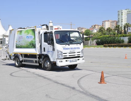 Yarış değil güvenli sürüş eğitimi