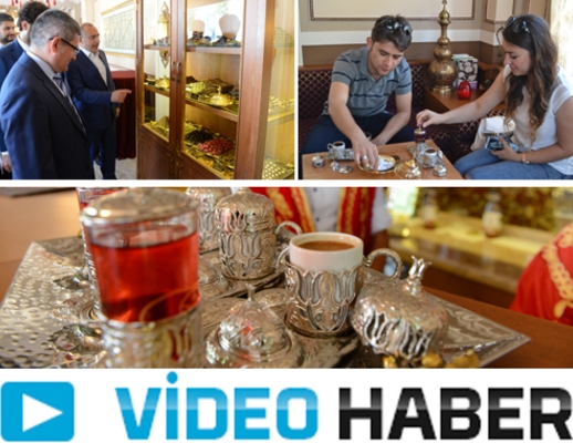 Sanatla iç içe kahve molası