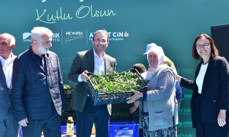 Kurtdoğmuş Köy Konağı törenle açıldı