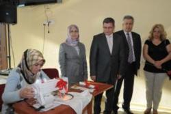 Başkandan Annelere Dikiş Makinası