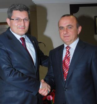 Başkan Şahin'e CHP Adayından Tebrik